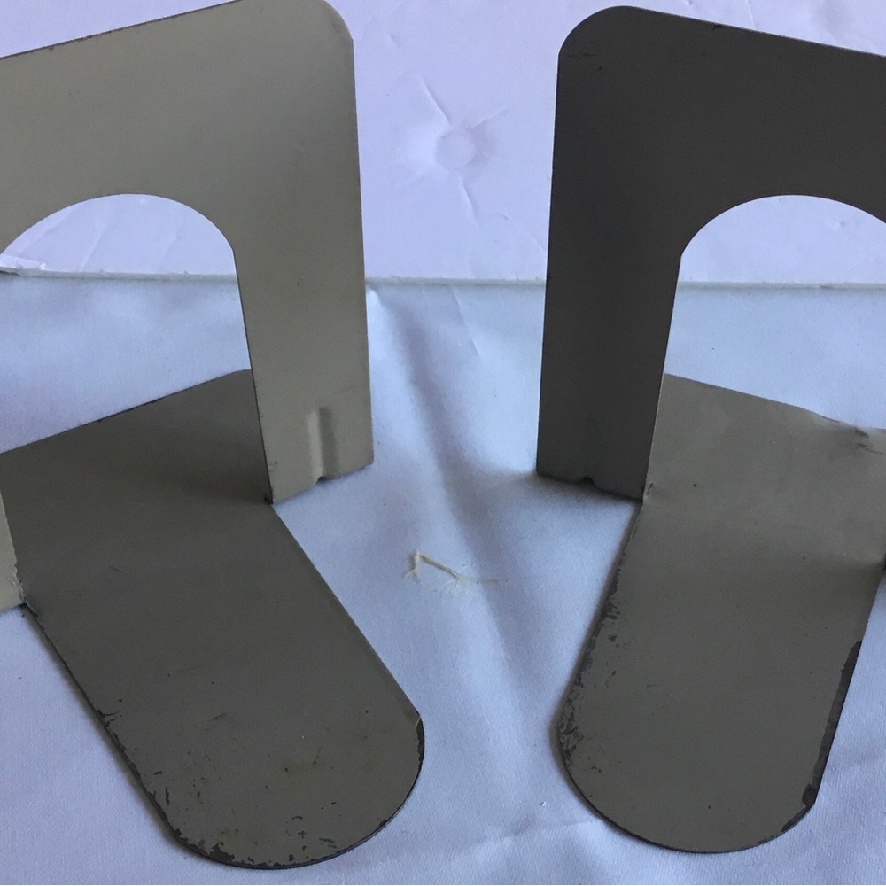 Book ends, metal gray. Set of 2